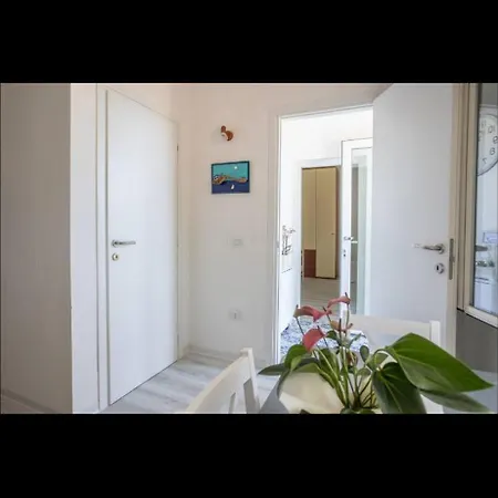 ベッド・アンド・ブレックファスト La Casa Di Carolina マラテーア